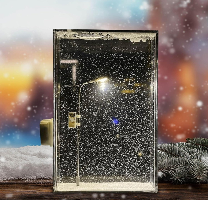 The Magic Snow Lamp